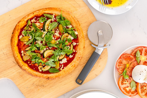 Фото - Ніж для піци KitchenAid Classic 24.5 см сірий (KHA113OHCHGG)