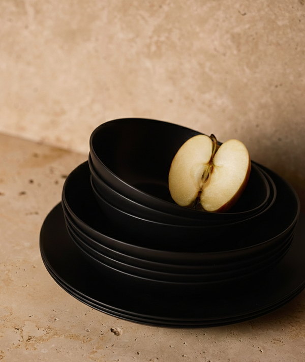 Фото - Тарелка обеденная Luminarc APY BLACK 25 см (X1942)