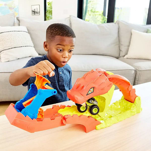 Фото - Игровой набор Hot Wheels Атака змеи серии Monster Trucks (JJN44)