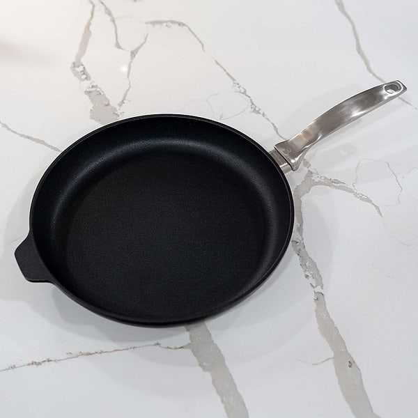 Фото - Сковорода універсальна Swiss Diamond CXD Induction 28 см (CXD6428i)