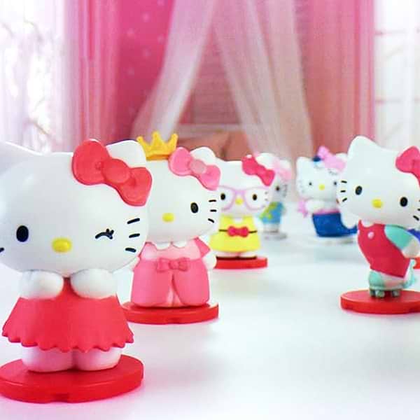 Фото - Ігрова фігурка-сюрприз #sbabam YOU YOU – МІЛАШКИ HELLO KITTY (в диспл.) (39/CN23)