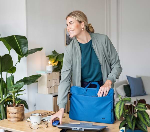 Фото - Миша бездротова Trust Yvi+ Silent WL ECO Blue (24551)