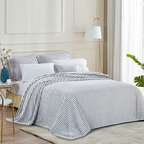 Фото - Плед полуторный Love You серый флис в полоску 150х200 см (8172)