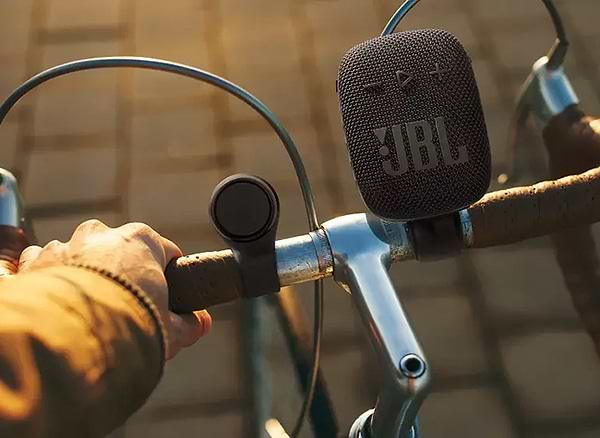 Фото - Портативна акустика JBL Wind 3S Black (JBLWIND3S)