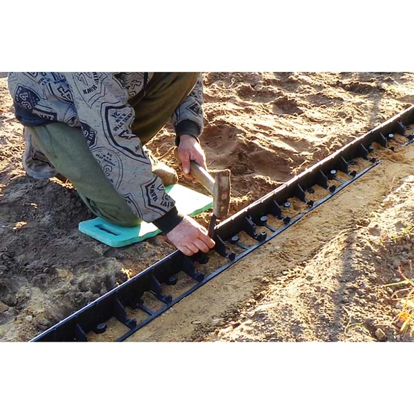 Фото - Бордюр садовый BRADAS 58х1000 мм RIM-BORD черный (OBRB58)