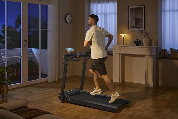 Фото - Бігова доріжка KingSmith WalkingPad CLS460