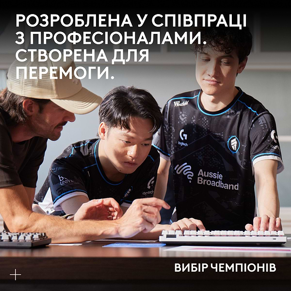 Фото - Миша бездротова ігрова Logitech G Pro X Superlight 2 LightSpeed White (910-006638)