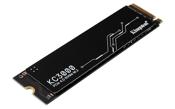 Фото - SSD-накопитель внутренний Kingston KC3000 4096GB M.2 2280 PCIe 4.0 x4 NVMe 3D TLC (SKC3000D/4096G)