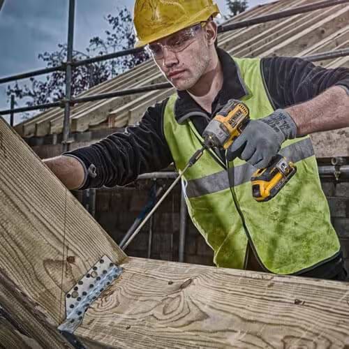 Фото - Шуруповерт DeWALT DCF887N