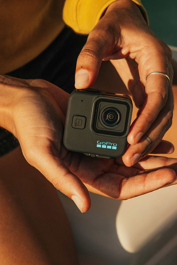 Фото - Екшн-камера GoPro HERO11 Black Mini (CHDHF-111-RW)