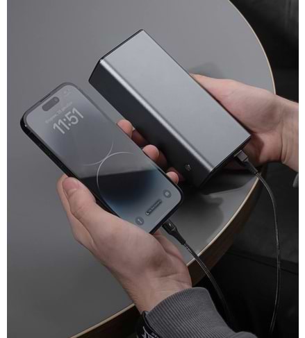 Фото - Батарея мобильная Proove Metalskin 65W 30000mAh Gray (PBM365210004)