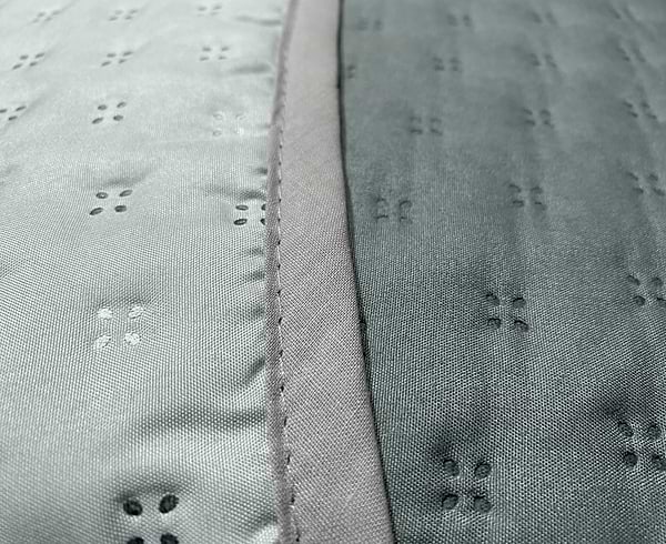 Фото - Покрывало полуторное Zastelli Monument / Glacier Grey двухстороннее паяное 160х210 см (21478)