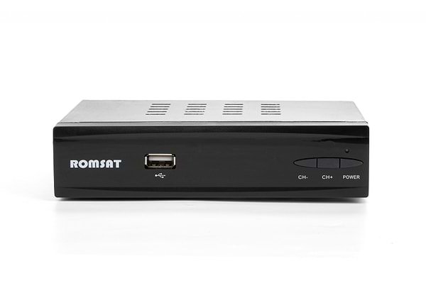 Фото - Тюнер цифрового ТБ Romsat T7075HD