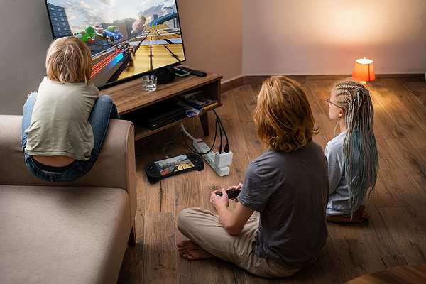 Фото - Сетевое зарядное устройство Avermedia GC313 CORE GO 100Вт 2хUSB-С, 1хUSB-A, 1xHDMI White (40AAGC313AWP)