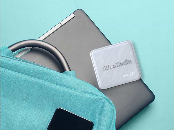 Фото - Сетевое зарядное устройство Avermedia GC313 CORE GO 100Вт 2хUSB-С, 1хUSB-A, 1xHDMI White (40AAGC313AWP)