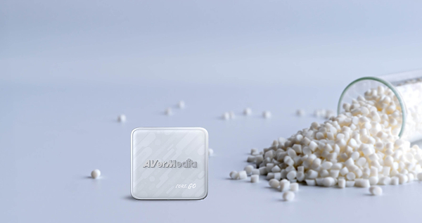 Фото - Сетевое зарядное устройство Avermedia GC313 CORE GO 100Вт 2хUSB-С, 1хUSB-A, 1xHDMI White (40AAGC313AWP)