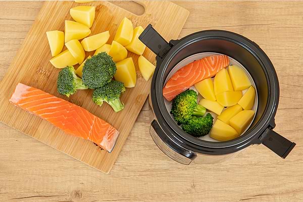 Фото - Мультиварка Sencor SRM0650SS