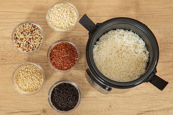 Фото - Мультиварка Sencor SRM0650SS