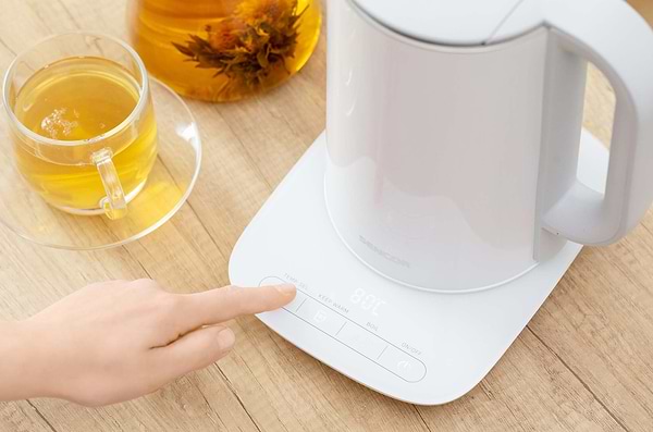 Фото - Электрический чайник Sencor SWK 1591WH