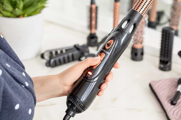 Фото - Фен-щітка Sencor SHS 8550BK