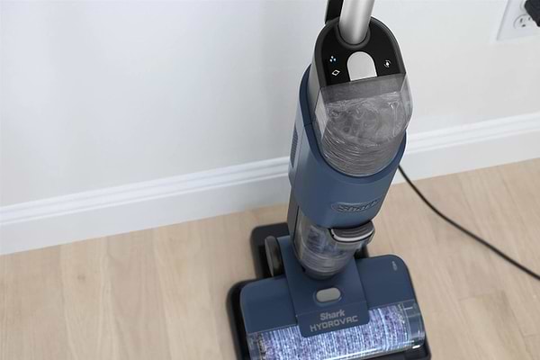 Фото - Уценка - Пылесос ручной моющий Shark HydroVac Hard Floor Cleaner (WD100EU)
