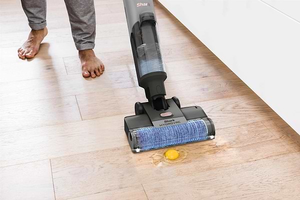 Фото - Пилосос ручний для дому Shark HydroVac Hard Floor Cleaner (WD210EU)
