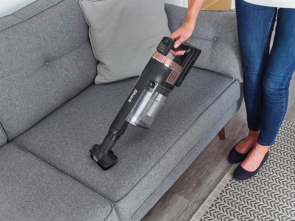 Фото - Пылесос ручной для дома Shark Stratos Anti Hair Wrap Plus (IZ400EU)