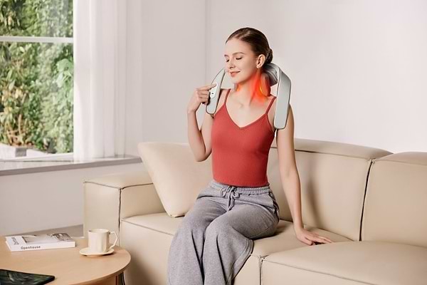 Фото - Масажер для тіла SKG Шиацу H5 Mini Neck＆Shoulder Massager (42124)