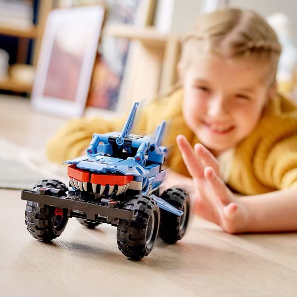 Фото - Конструктор LEGO Technic Monster Jam™ Megalodon™ (42134)