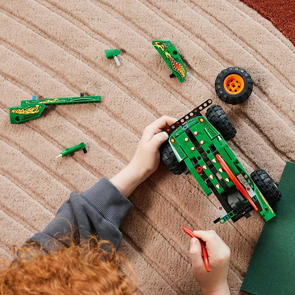 Фото - Конструктор LEGO Technic Monster Jam™ Dragon™ (42149)