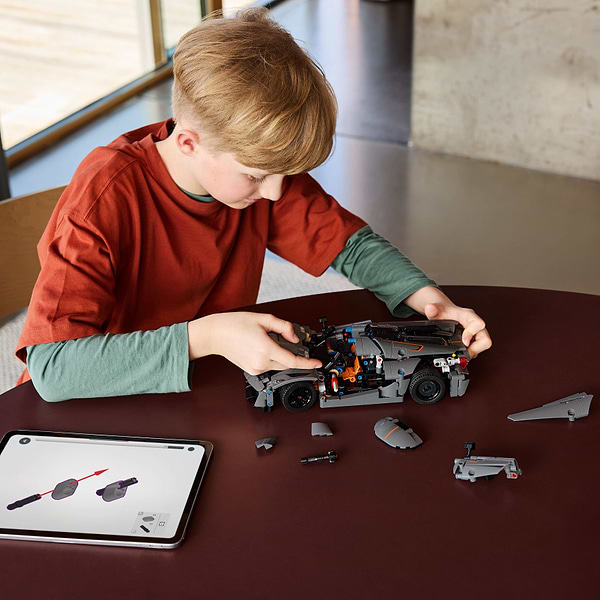 Фото - Конструктор LEGO Technic Koenigsegg Jesko Absolut — серый гиперкар (42173)