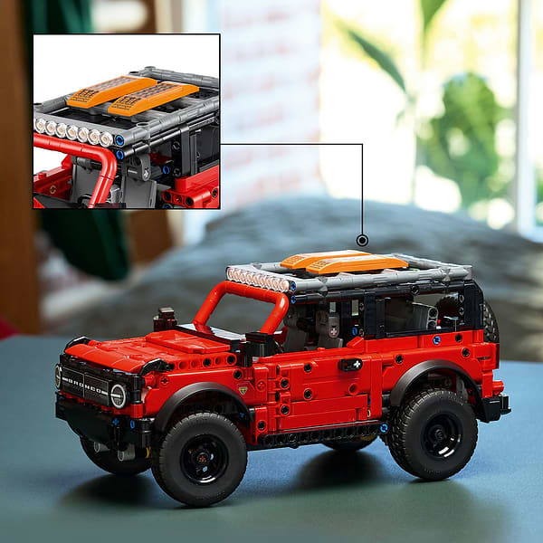 Фото - Конструктор LEGO  Technic Внедорожник Ford Bronco® (42213)
