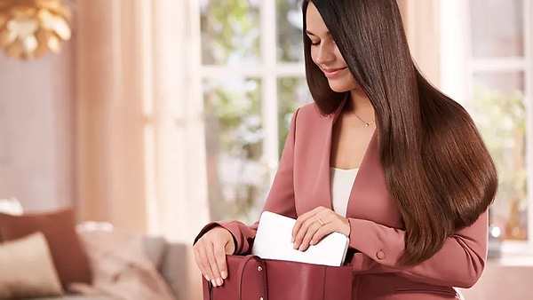 Фото - Уценка - Фен-щетка Philips BHA530/00