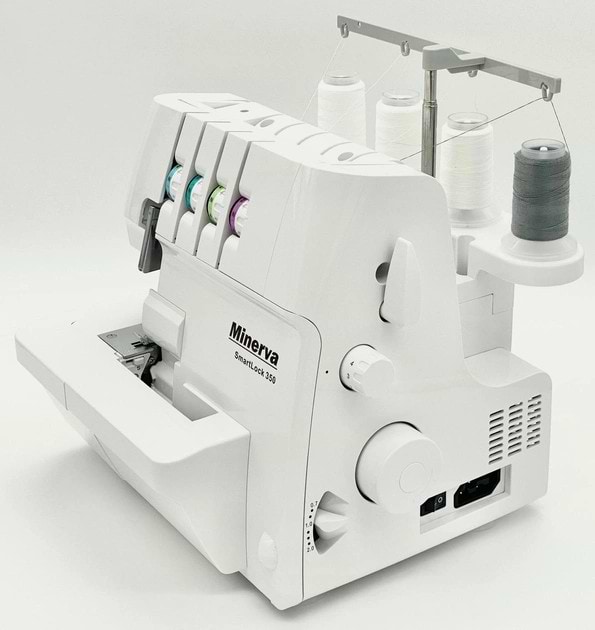 Фото - Оверлок MINERVA SmartLock 350