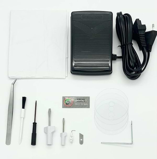 Фото - Оверлок MINERVA SmartLock 350