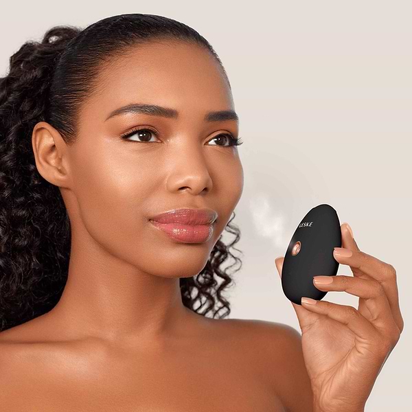 Фото - Электронный освежитель для кожи лица GESKE Facial Hydration Refresher 4 в 1 серый (GK000057GY01)