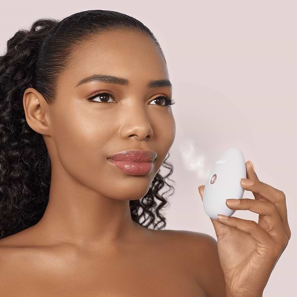 Фото - Электронный освежитель для кожи лица GESKE Facial Hydration Refresher 4 в 1 пудровый (GK000057SL01)