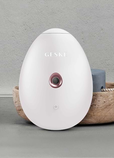 Фото - Электронный освежитель для кожи лица GESKE Facial Hydration Refresher 4 в 1 пудровый (GK000057SL01)