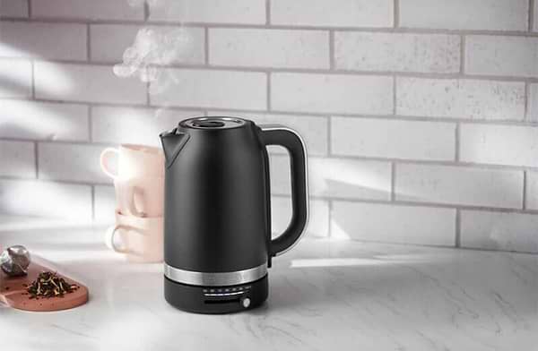 Фото - Электрический чайник KitchenAid 5KEK1701EBM