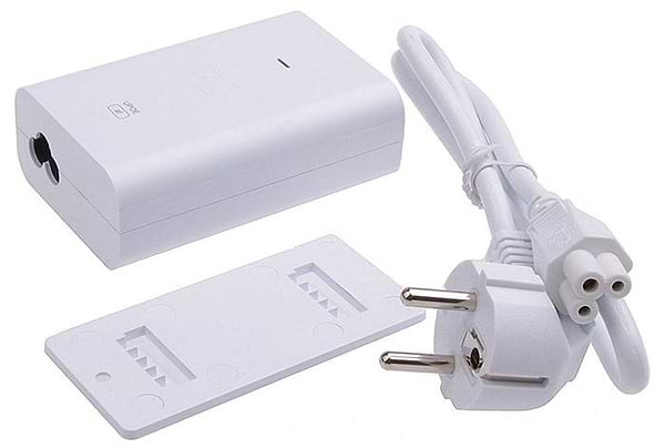 Фото - PoE-адаптер Ubiquiti U-POE-AF