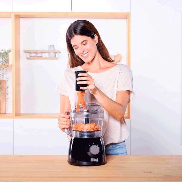 Фото - Кухонный комбайн Black&Decker BXFPA600E