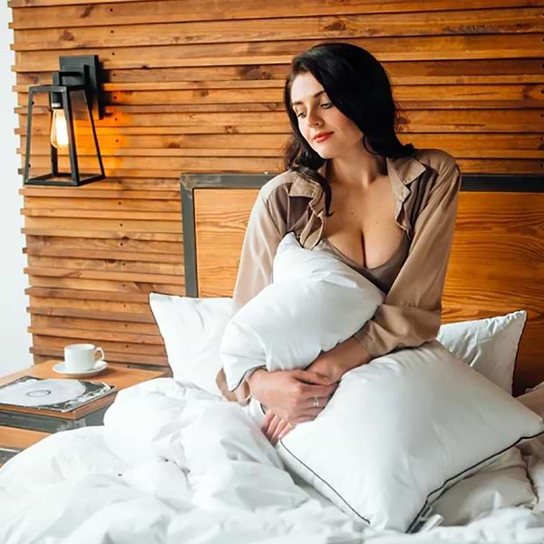 Фото - Подушка стандартная MirSon 1176 DeLuxe Hand Made EcoSilk 50х70 см (2200001515864)