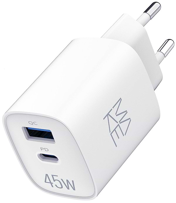 Фото - Сетевое зарядное устройство MAKE 45W GaN PD + QC3.0 White (MCW-4521GWH)