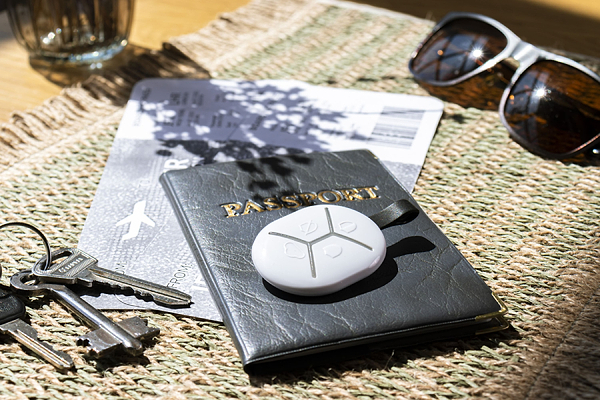 Фото - Беспроводная станция управления приборами U-PROX Keyfob B4 White