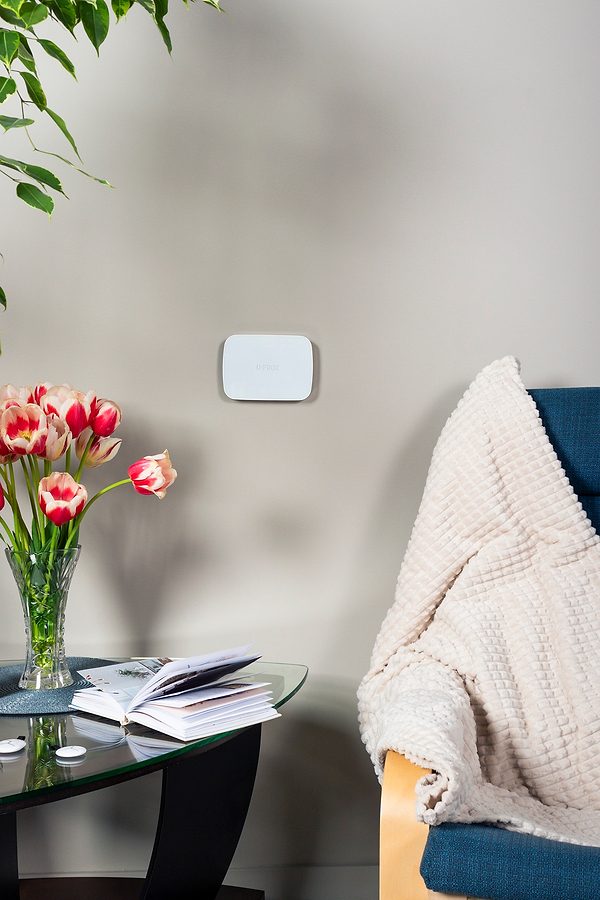 Фото - Беспроводная станция управления приборами U-PROX MPX L White