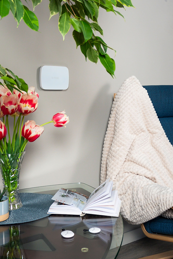 Фото - Беспроводная станция управления приборами U-PROX MPX L White