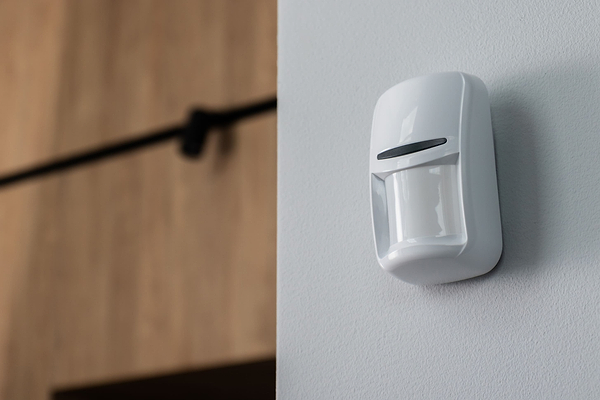 Фото - Беспроводной датчик движения U-PROX PIR White