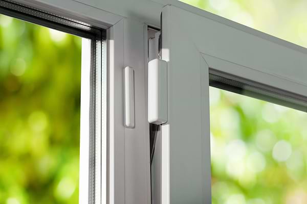 Фото - Бездротовий датчик відкриття дверей/вікон U-PROX WDC Uni White