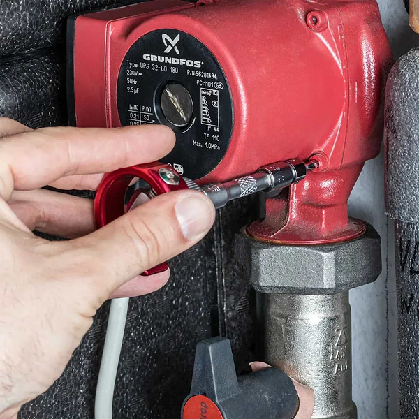 Фото - Викрутка зі змінними бітами Trotec 40 шт. Bit and Socket Wrench Set (6200001005)