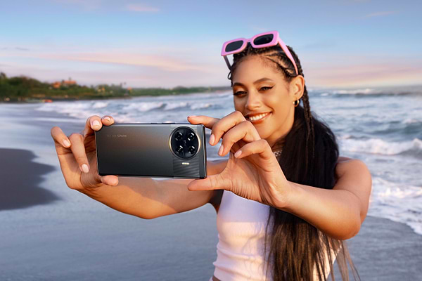 Фото - Смартфон Tecno Spark 20 PRO+ 8/256Gb Temporal Orbits (KJ7)